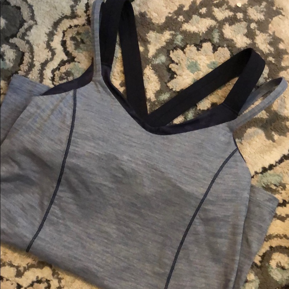Lulu lemon tank